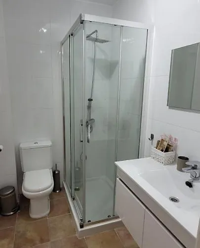 Catalina, En El Casco Historico. 龙达