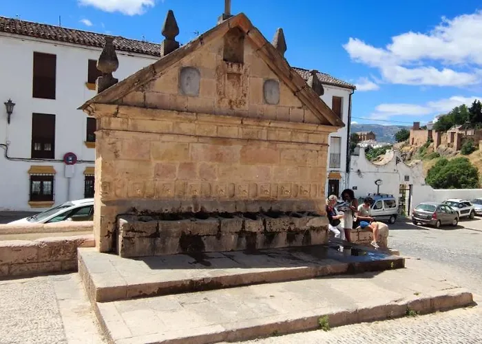 Catalina, En El Casco Historico.